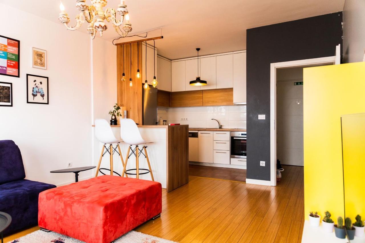Modern Apartment With A View Feels Like Home بريشتاين المظهر الخارجي الصورة